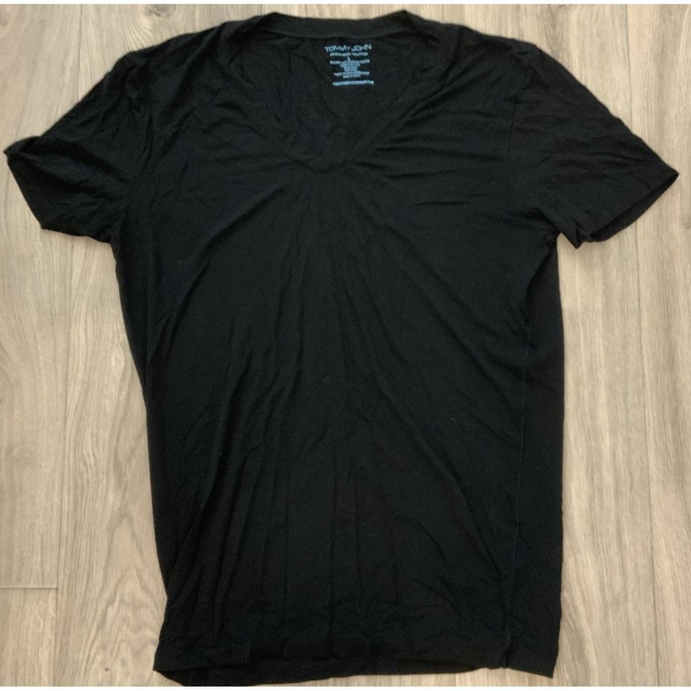 Tommy John Unisex T Shirt  Large Pima Cotton Spandex V Neck Memory Coller
